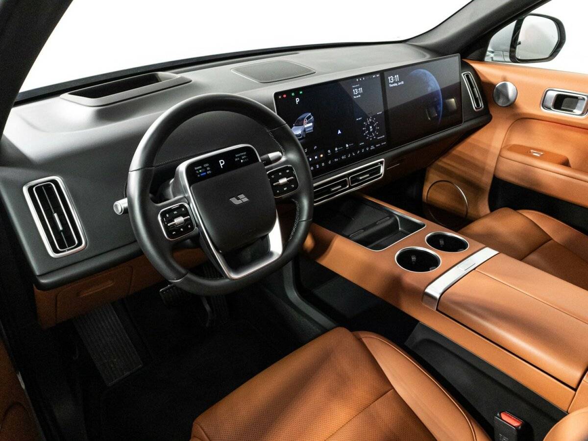 LiXiang L9 2023 года с пробегом. Фото: #10