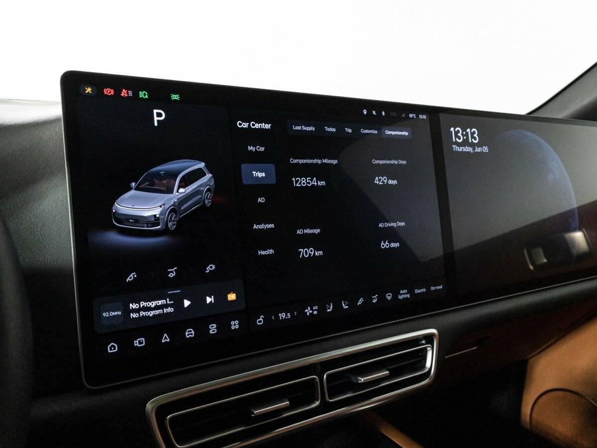 LiXiang L9 2023 года с пробегом. Фото: #11