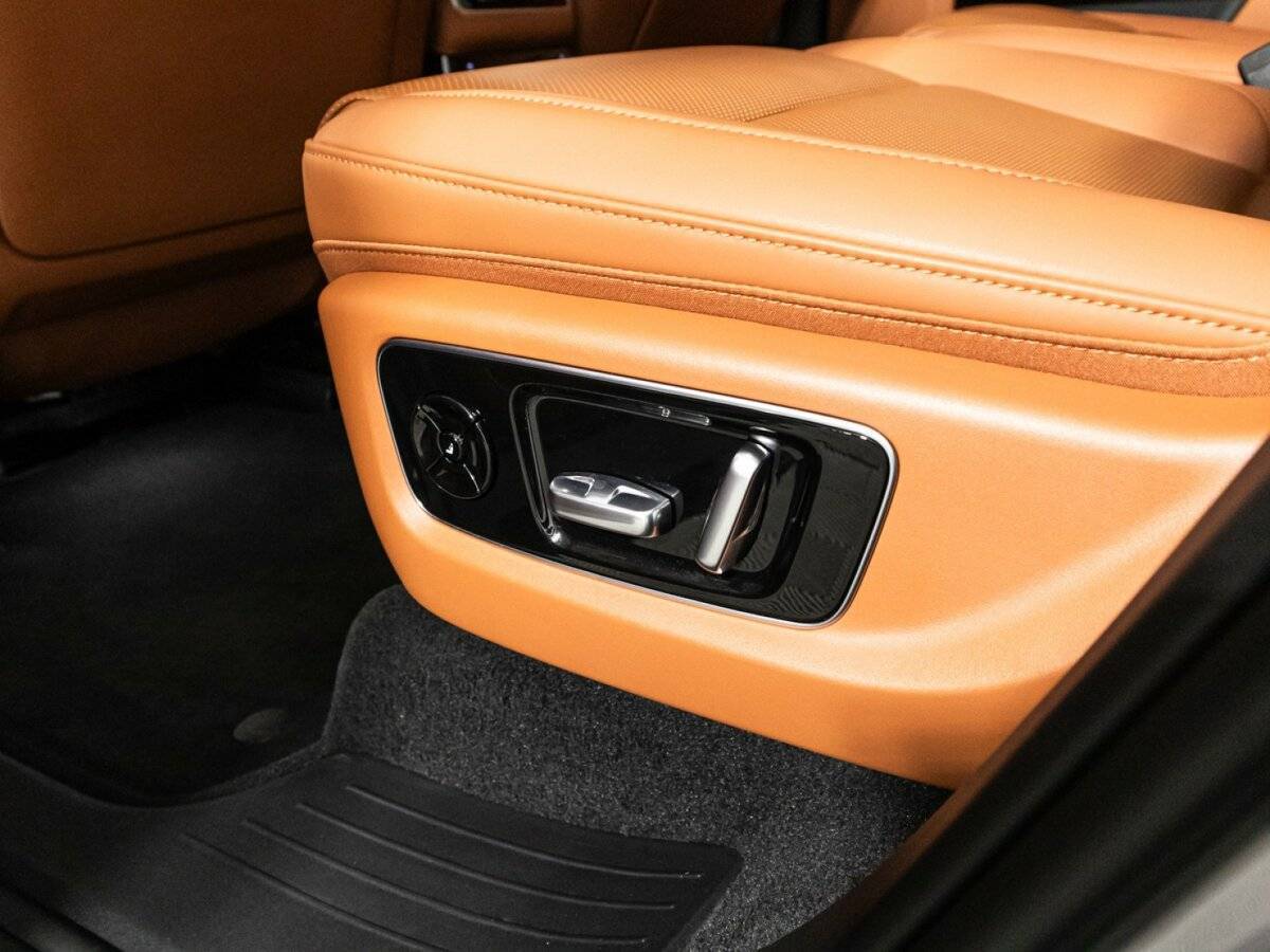 LiXiang L9 2023 года с пробегом. Фото: #23