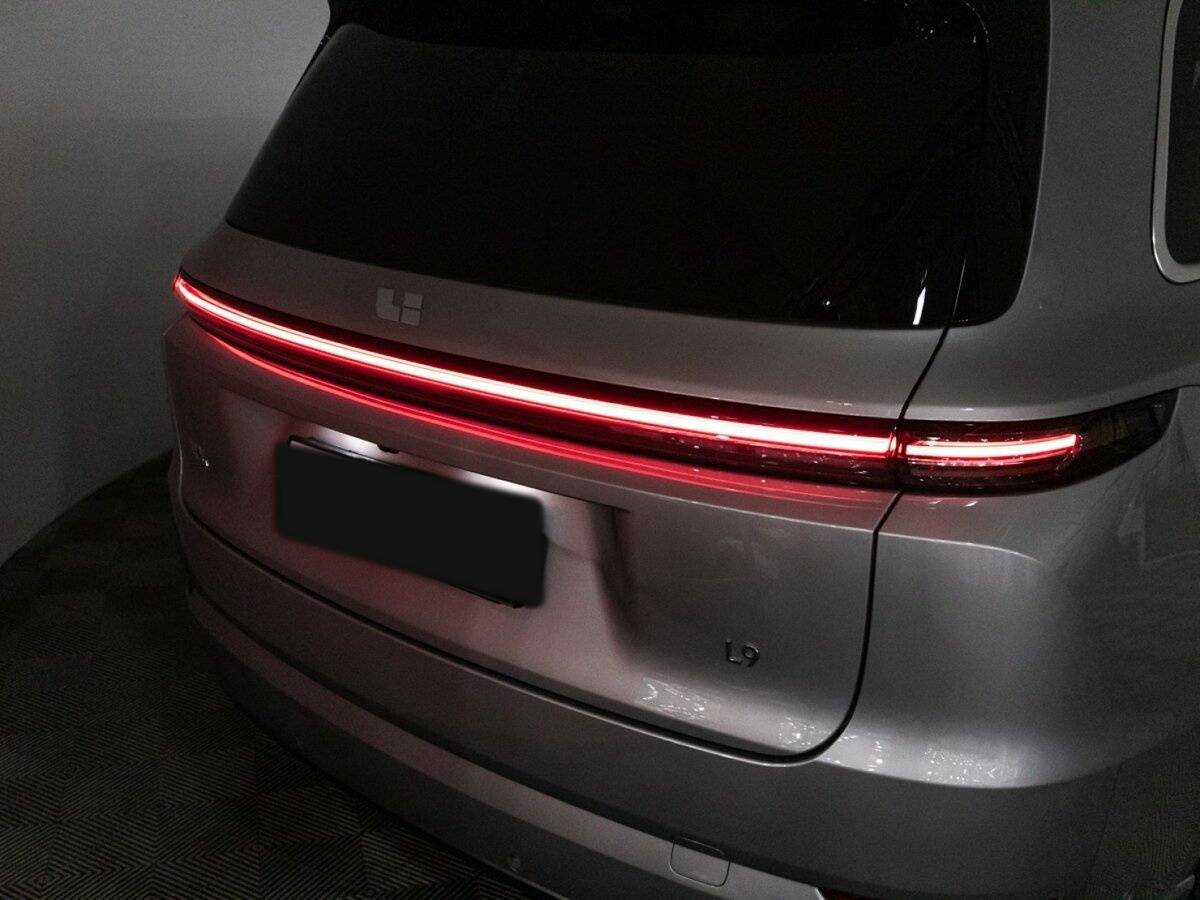 LiXiang L9 2023 года с пробегом. Фото: #38