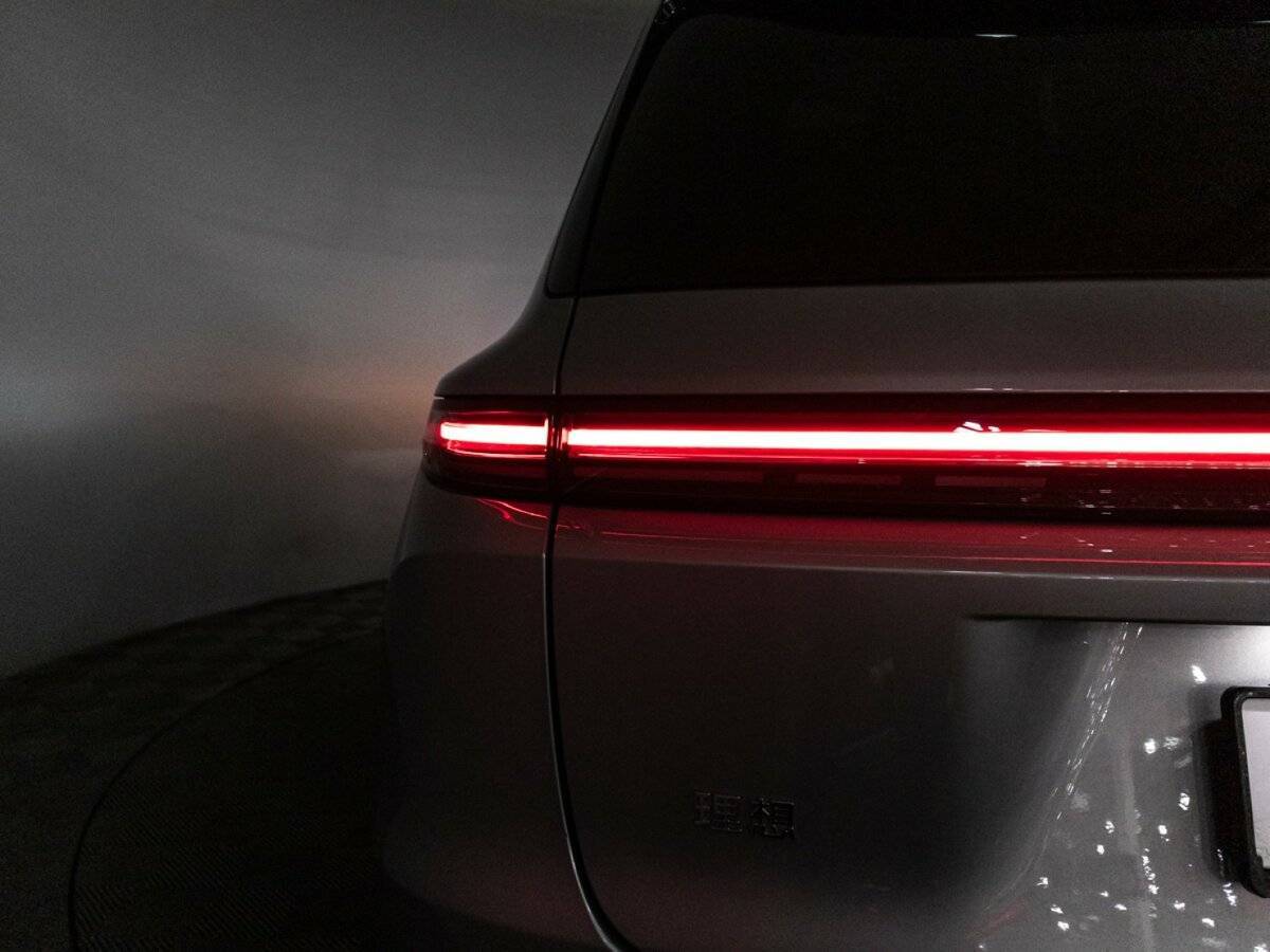 LiXiang L9 2023 года с пробегом. Фото: #39