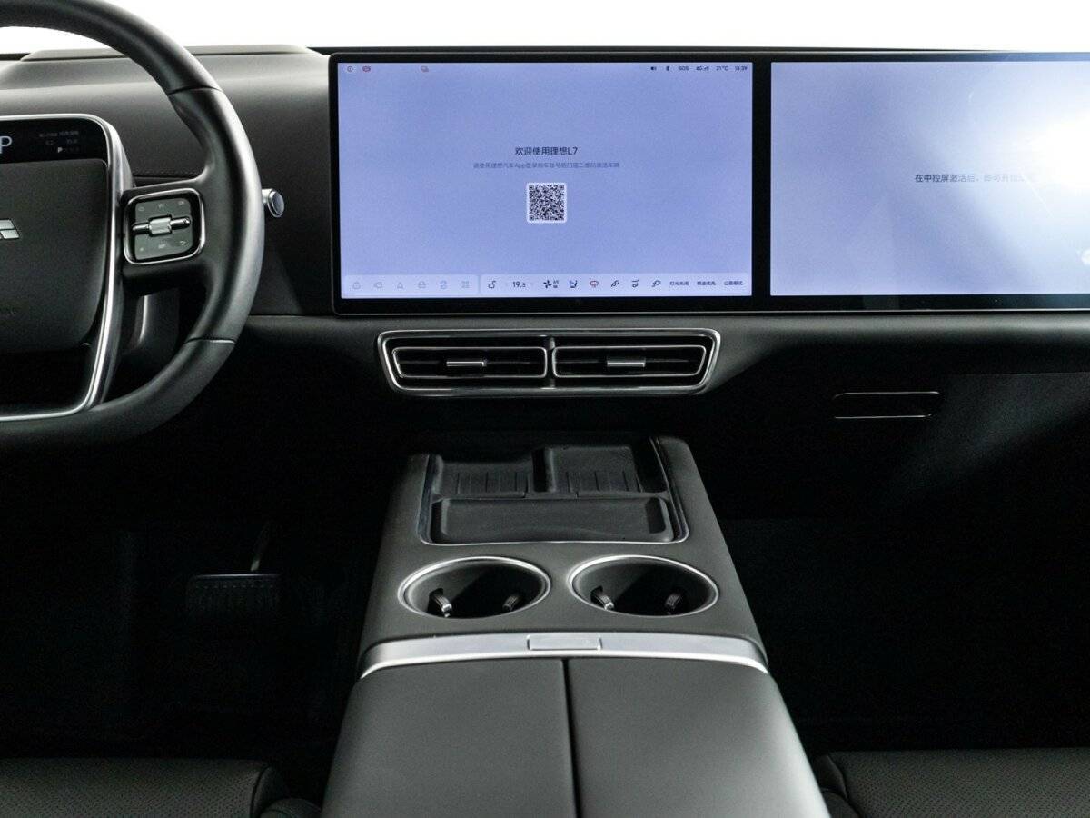 LiXiang L7 2024 года с пробегом. Фото: #12