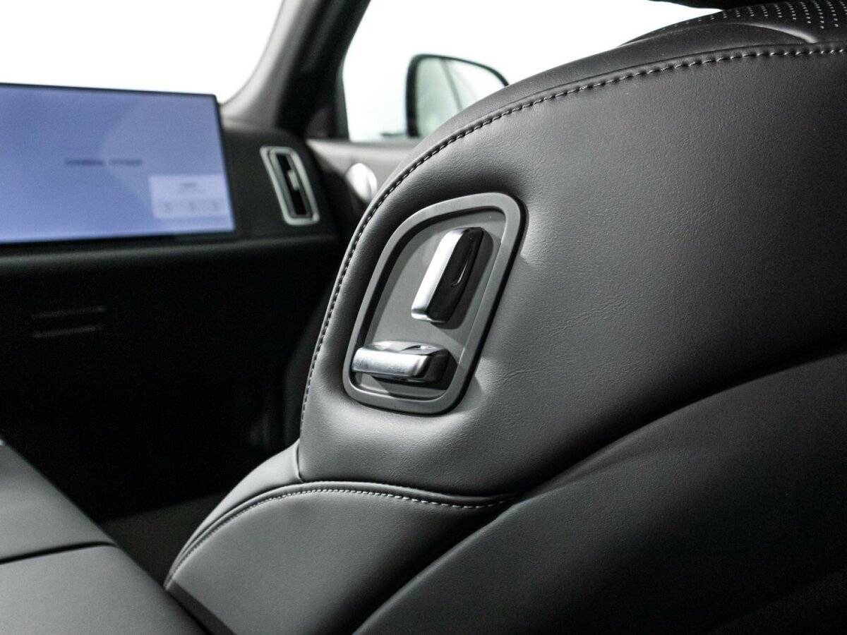 LiXiang L7 2024 года с пробегом. Фото: #20