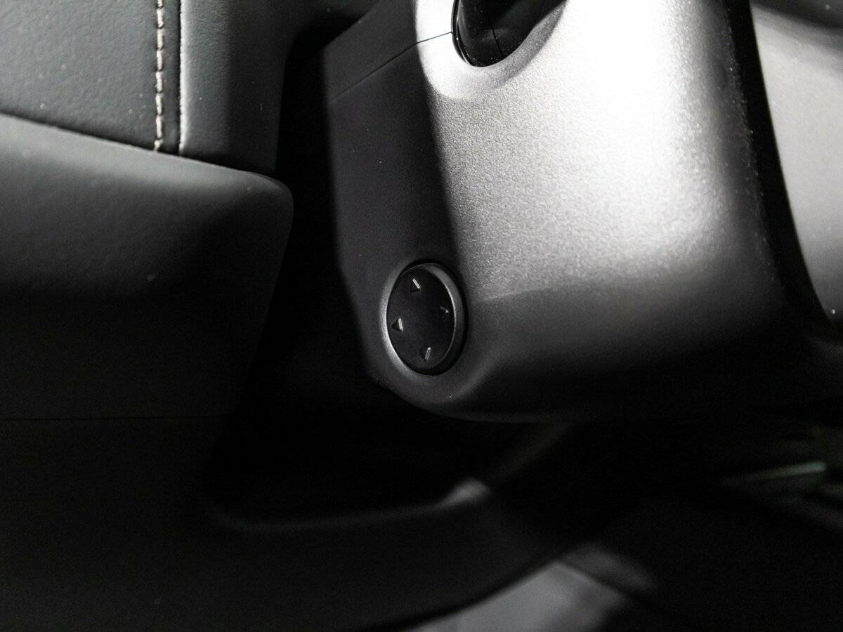 LiXiang L7 2024 года с пробегом. Фото: #27