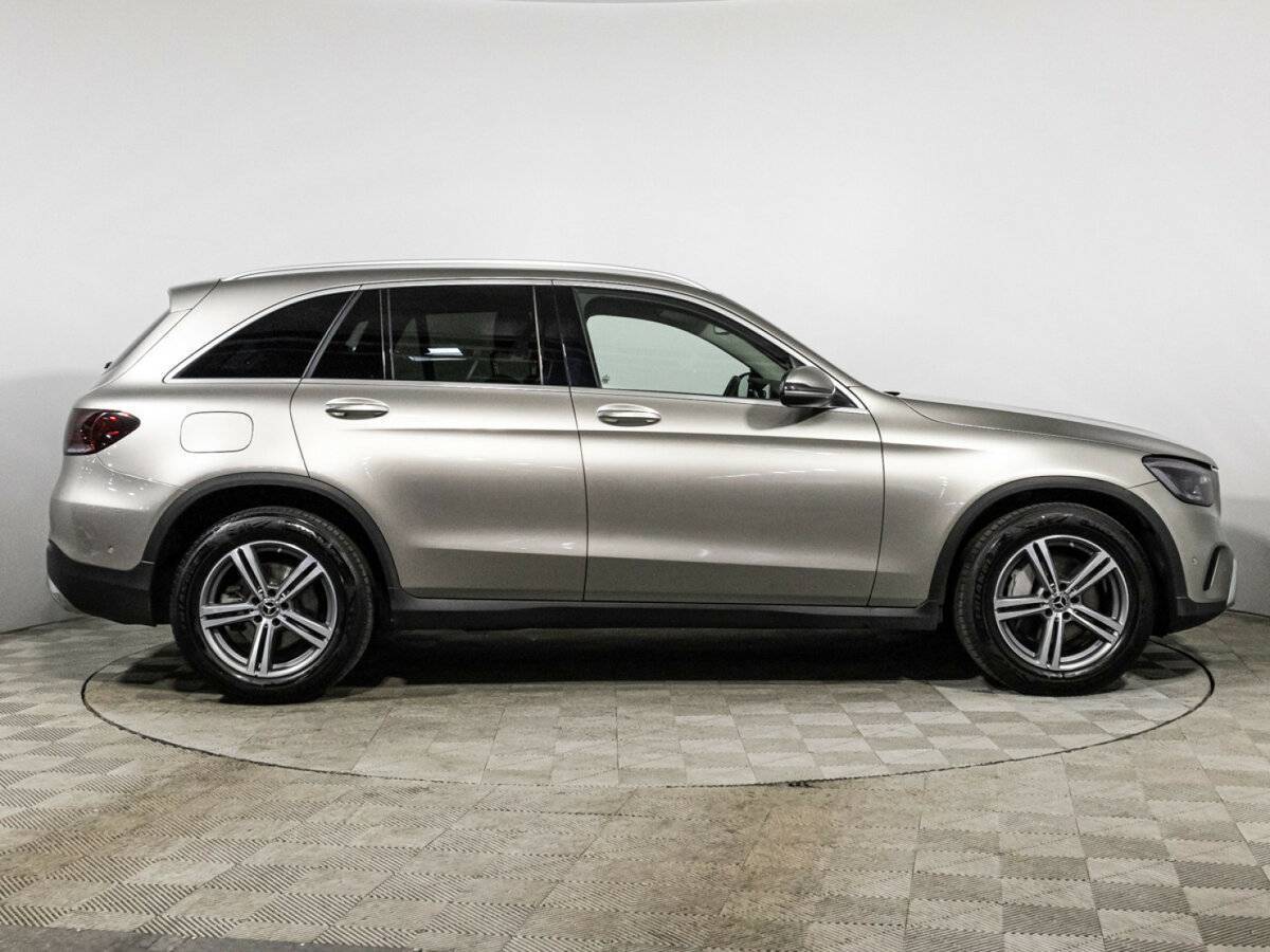 Mercedes-Benz GLC 2019 года с пробегом. Фото: #3