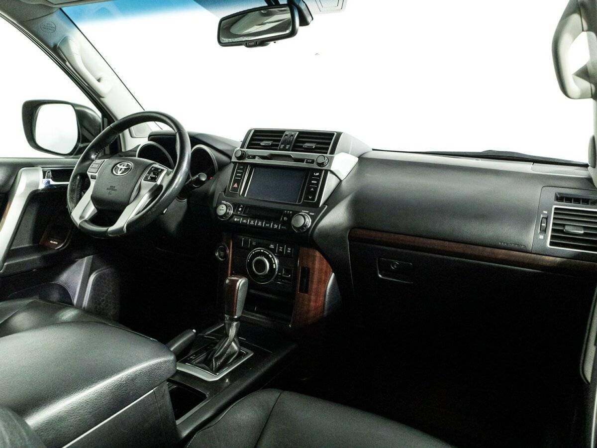 Toyota Land Cruiser Prado 2015 года с пробегом. Фото: #8