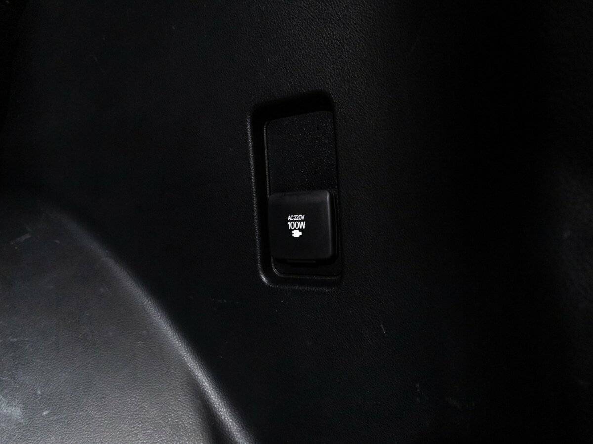 Toyota Land Cruiser Prado 2015 года с пробегом. Фото: #15