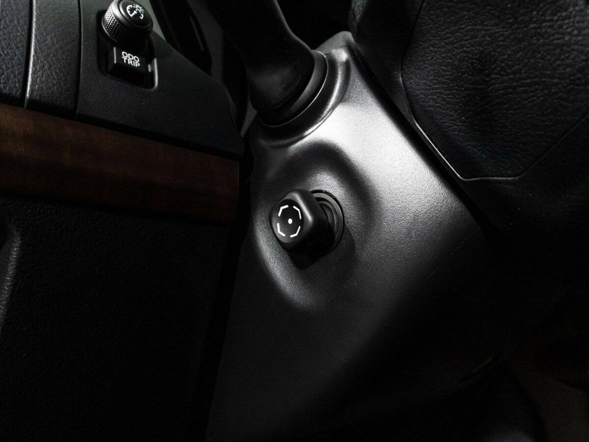 Toyota Land Cruiser Prado 2015 года с пробегом. Фото: #17