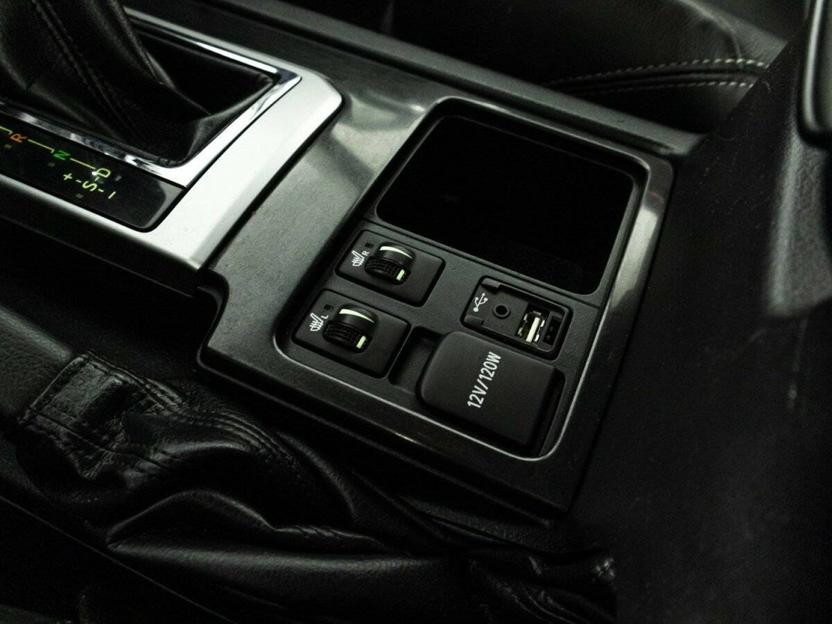 Toyota Land Cruiser Prado 2015 года с пробегом. Фото: #22