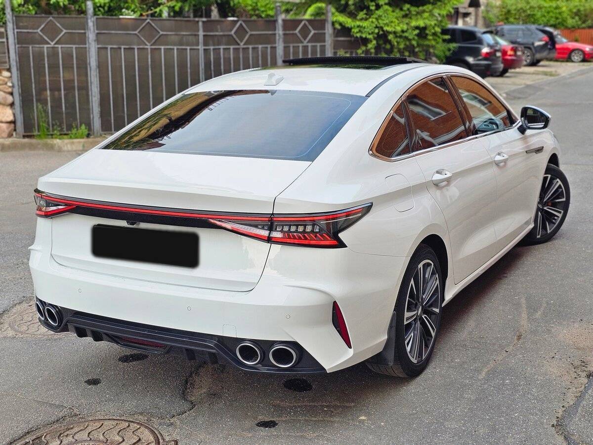 Chery Arrizo 8 2023 года с пробегом. Фото: #7