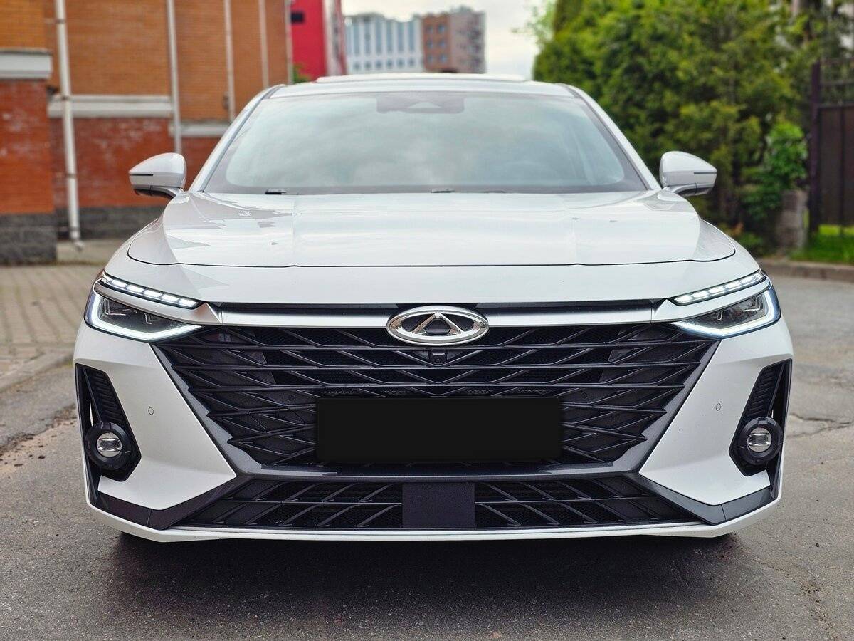 Chery Arrizo 8 2023 года с пробегом. Фото: #11