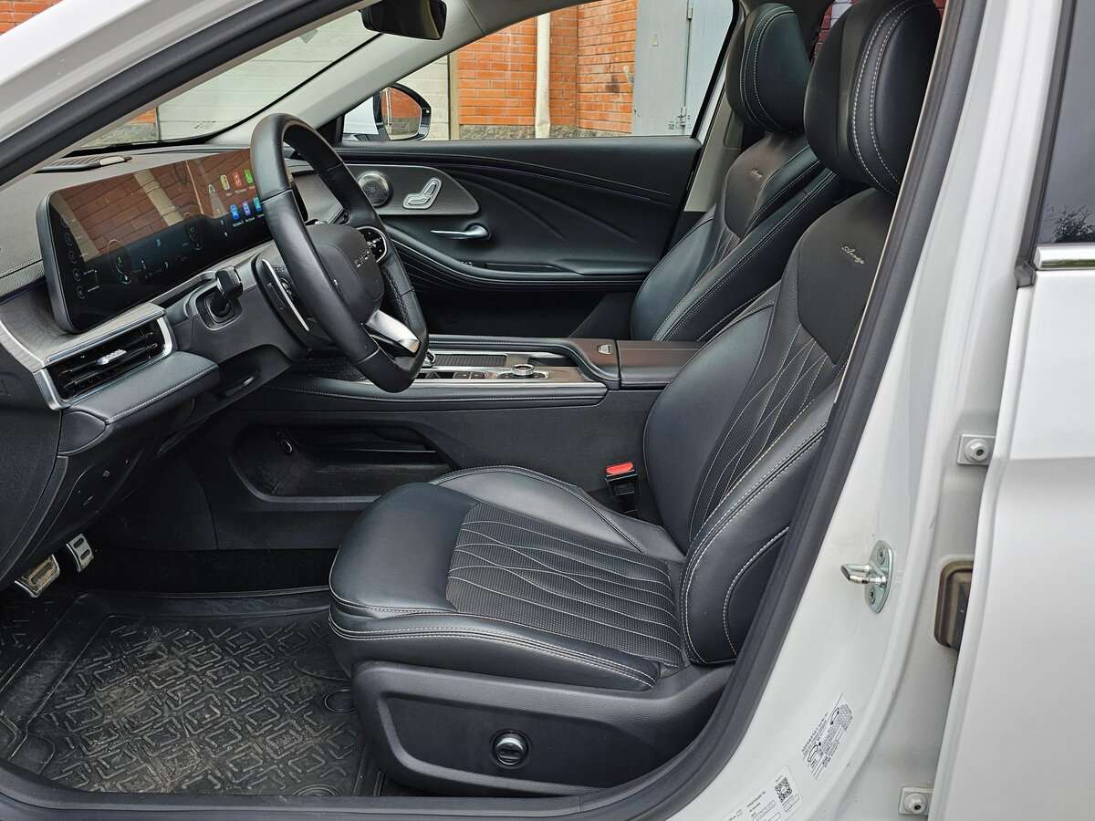 Chery Arrizo 8 2023 года с пробегом. Фото: #24