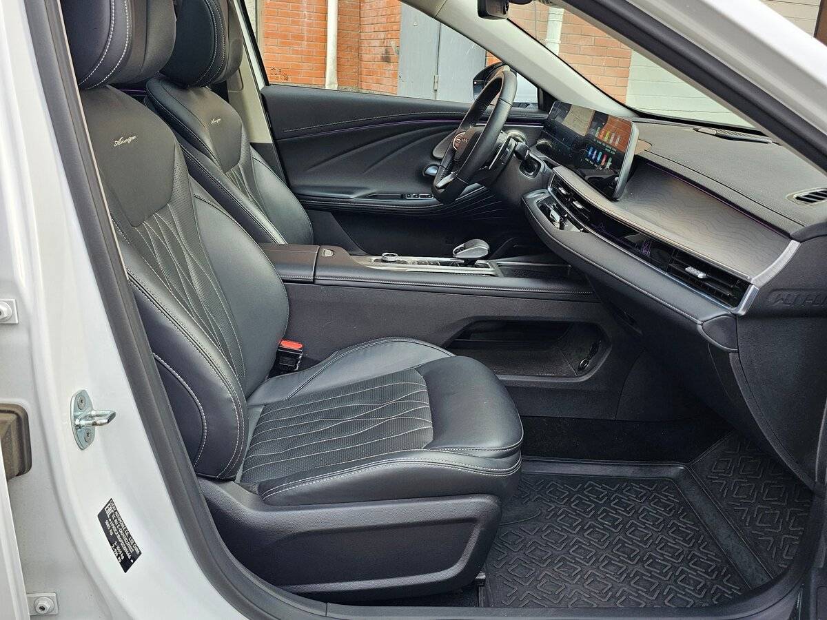 Chery Arrizo 8 2023 года с пробегом. Фото: #25