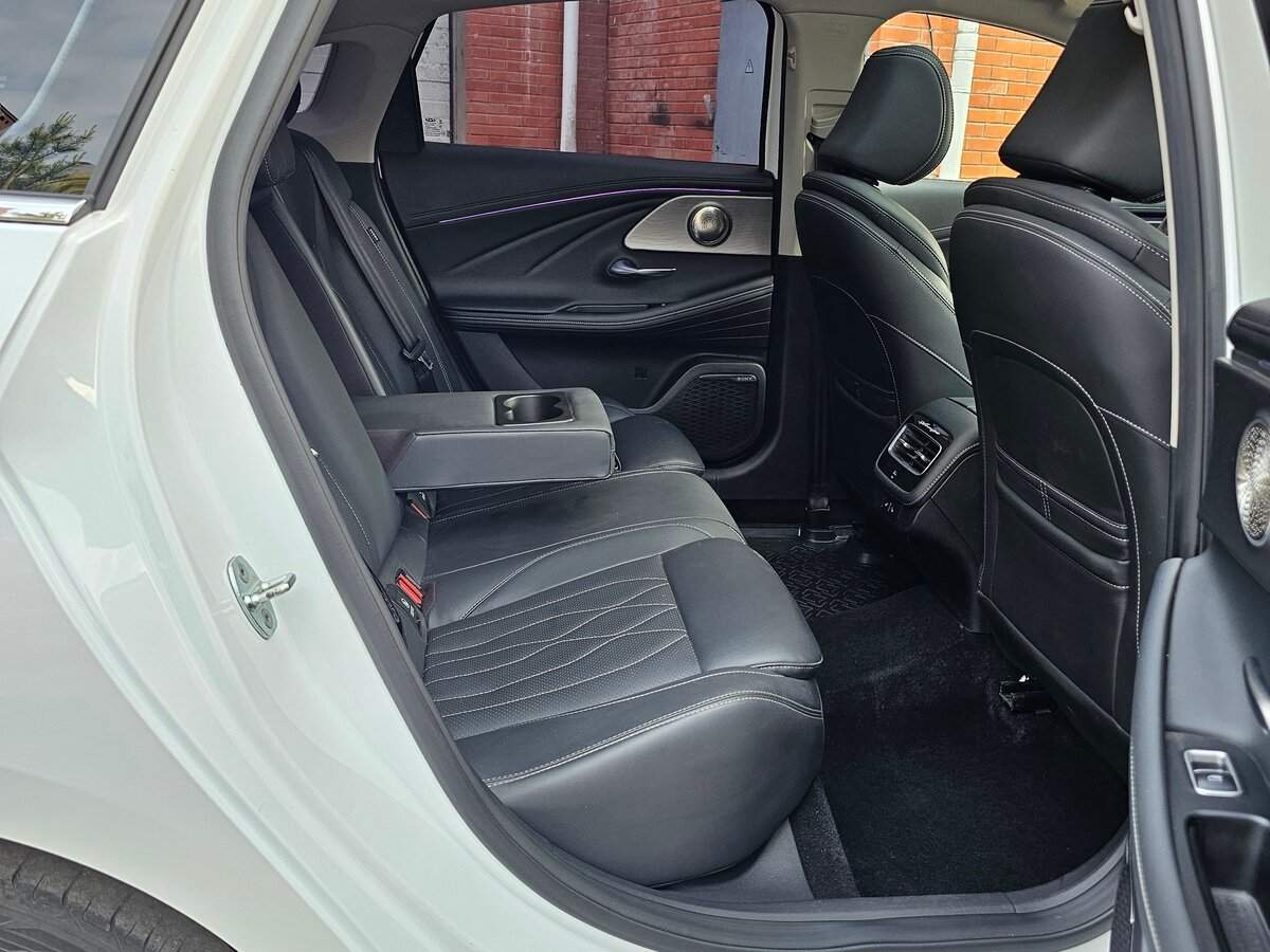 Chery Arrizo 8 2023 года с пробегом. Фото: #35