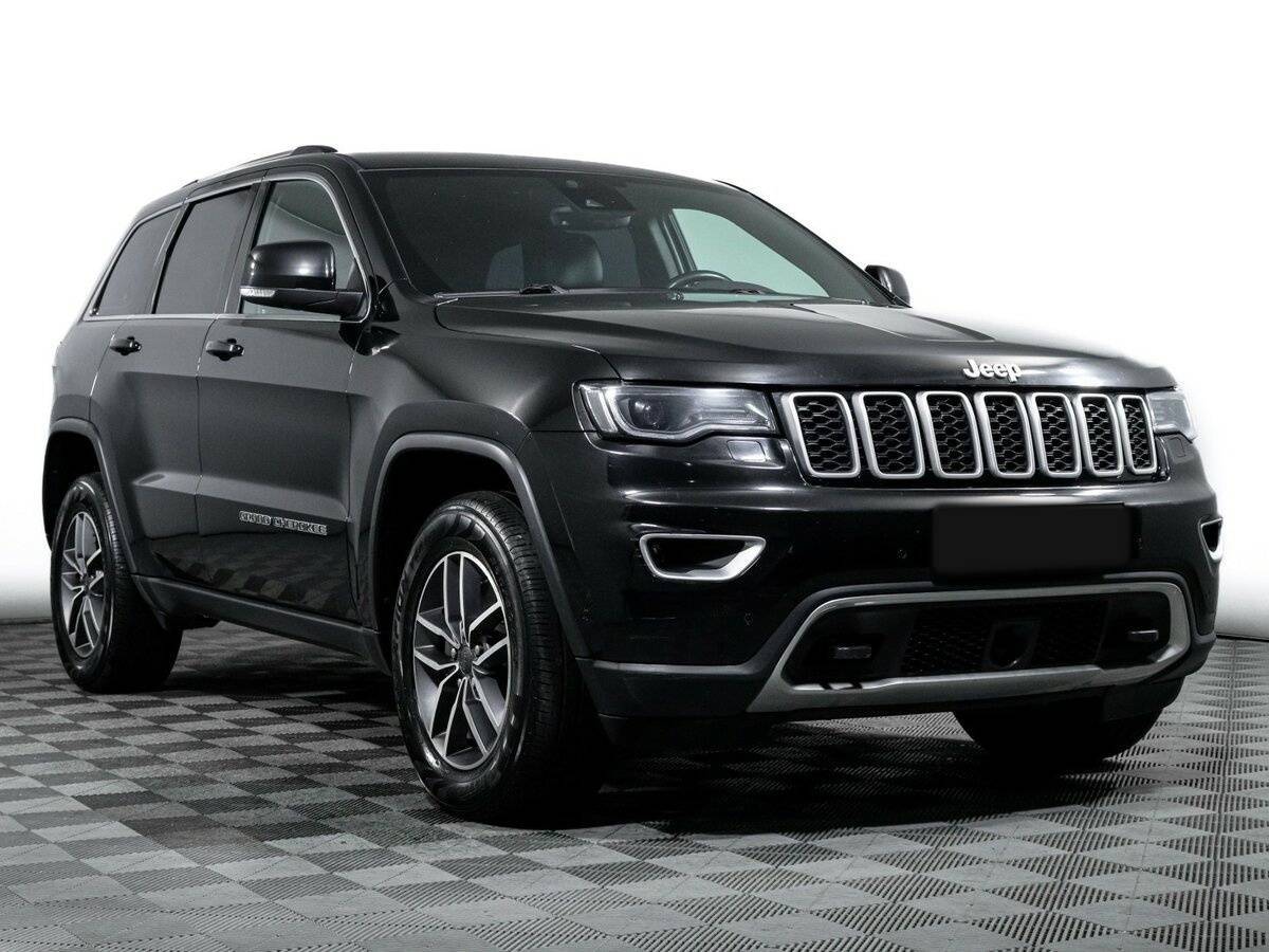 Jeep Grand Cherokee 2020 года с пробегом. Фото: #2