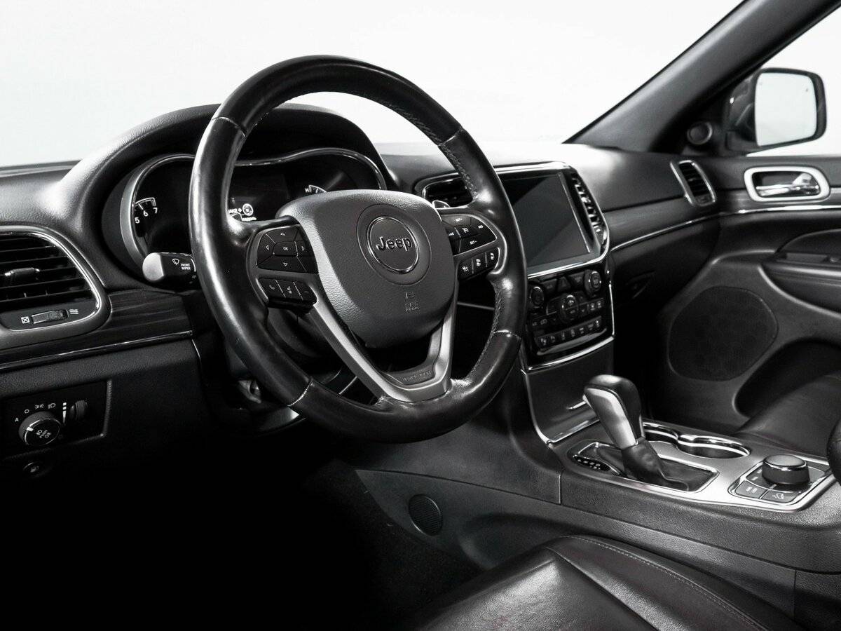 Jeep Grand Cherokee 2020 года с пробегом. Фото: #13
