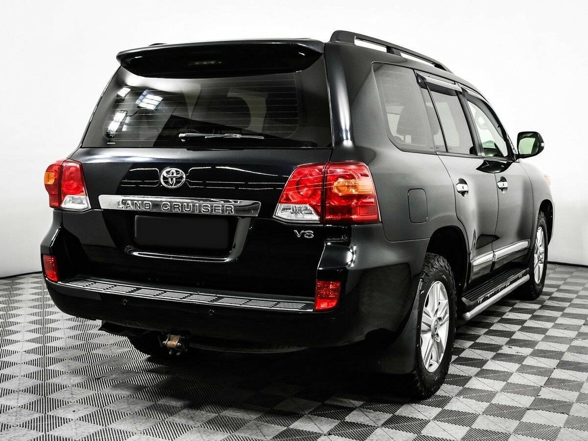 Toyota Land Cruiser 2012 года с пробегом. Фото: #4