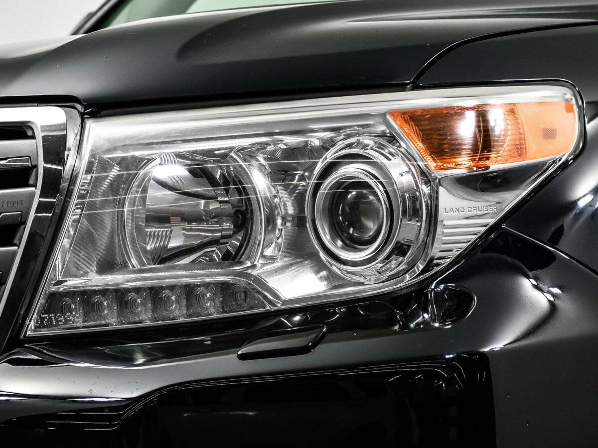 Toyota Land Cruiser 2012 года с пробегом. Фото: #14