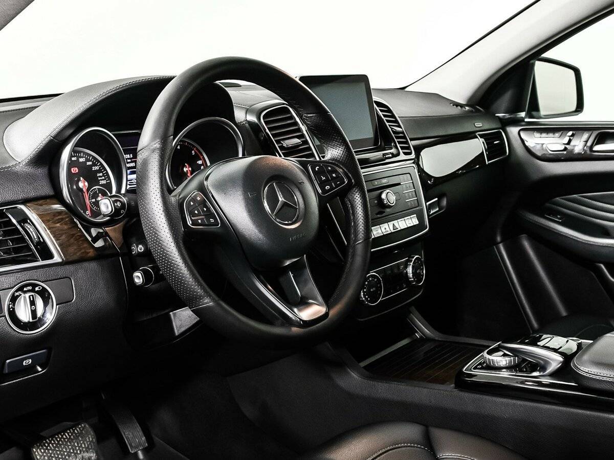 Mercedes-Benz GLE Coupe 2015 года с пробегом. Фото: #11