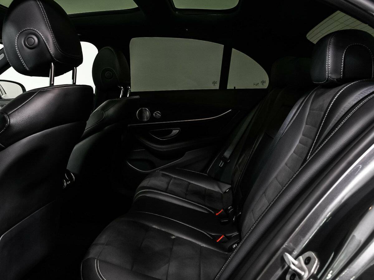 Mercedes-Benz E-Класс 2021 года с пробегом. Фото: #12