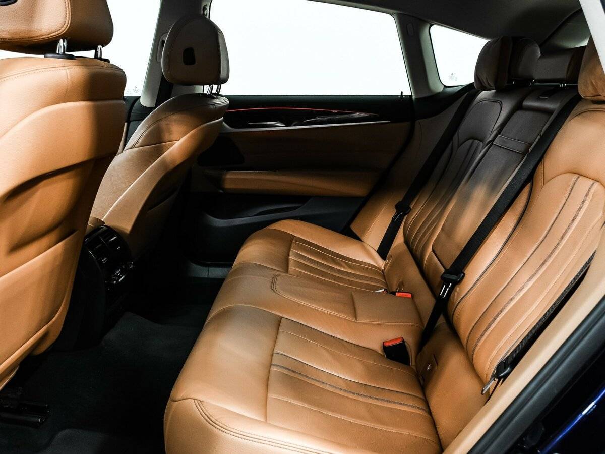 BMW 6 серии 2021 года с пробегом. Фото: #12