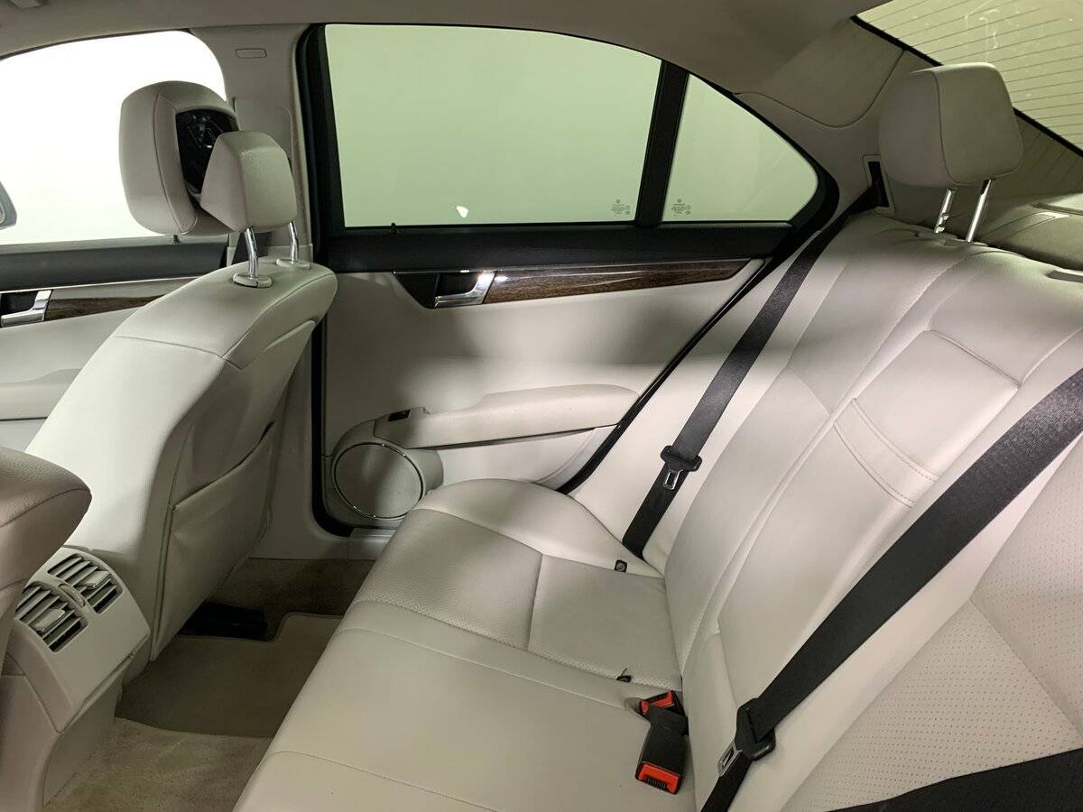 Mercedes-Benz C-Класс 2008 года с пробегом. Фото: #17