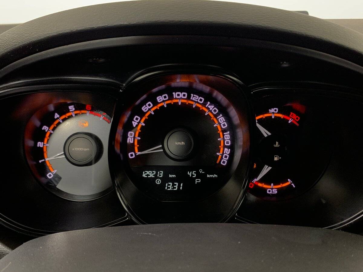 Б/У Лада (ВАЗ) Веста 2021 года. Фото: #13