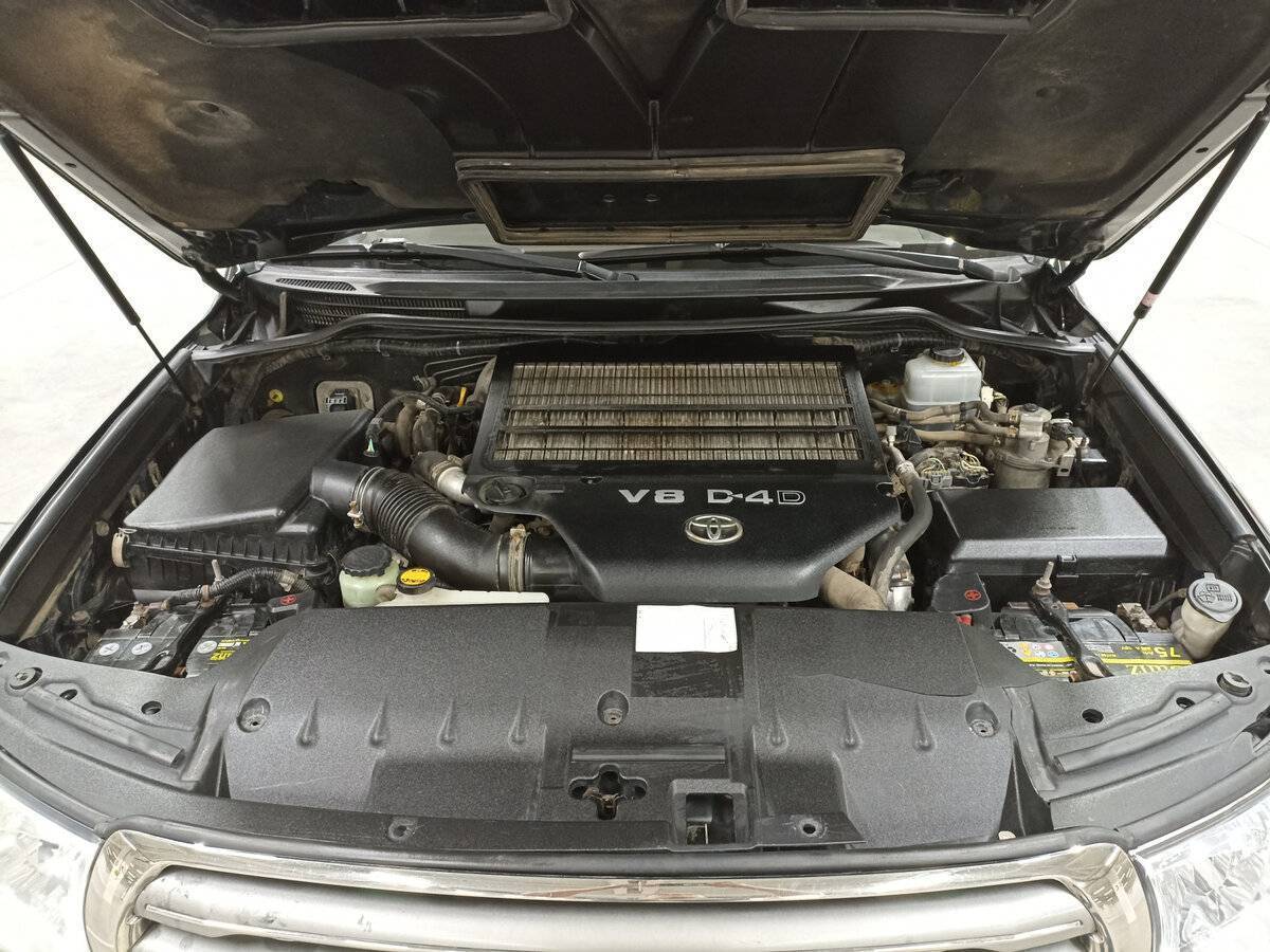 Toyota Land Cruiser 2009 года с пробегом. Фото: #8