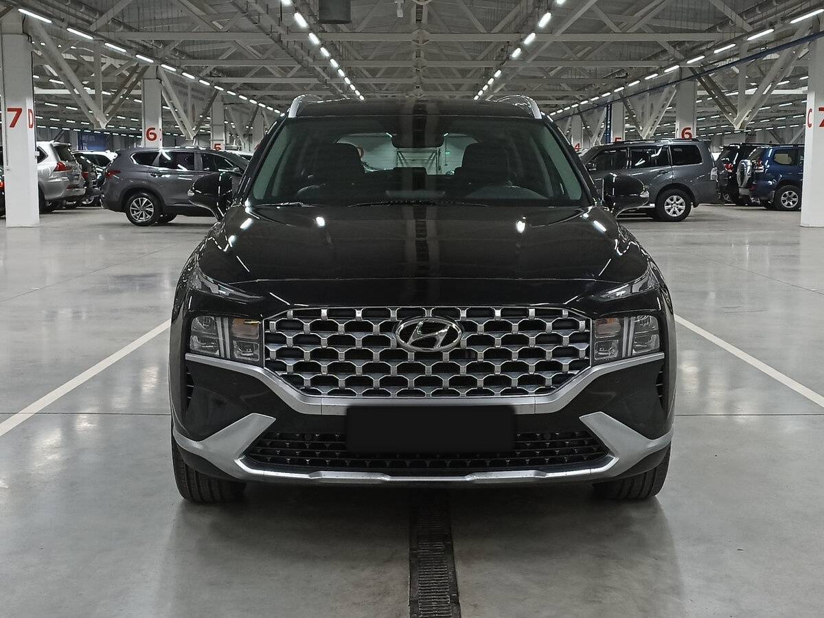 Hyundai Santa Fe 2021 года с пробегом. Фото: #1