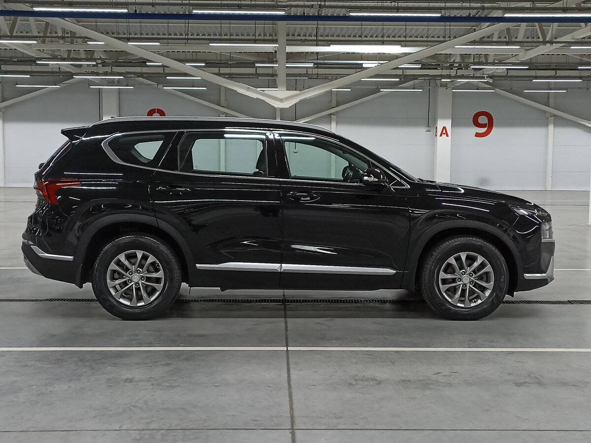 Hyundai Santa Fe 2021 года с пробегом. Фото: #3