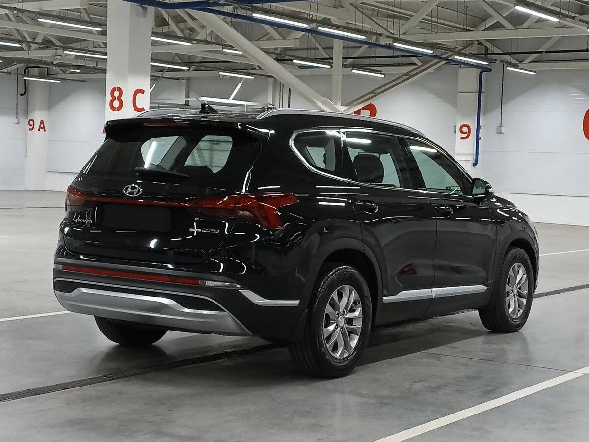 Hyundai Santa Fe 2021 года с пробегом. Фото: #4