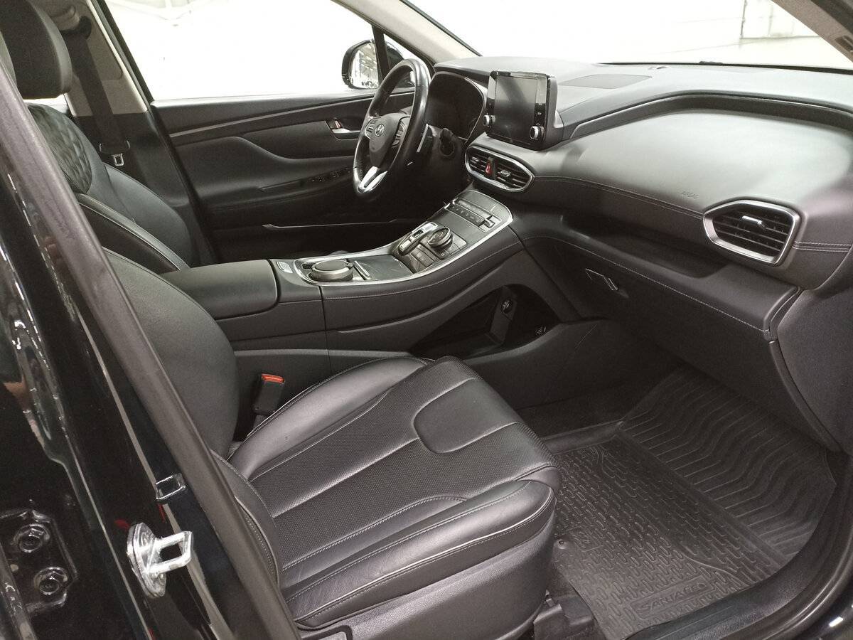 Hyundai Santa Fe 2021 года с пробегом. Фото: #10