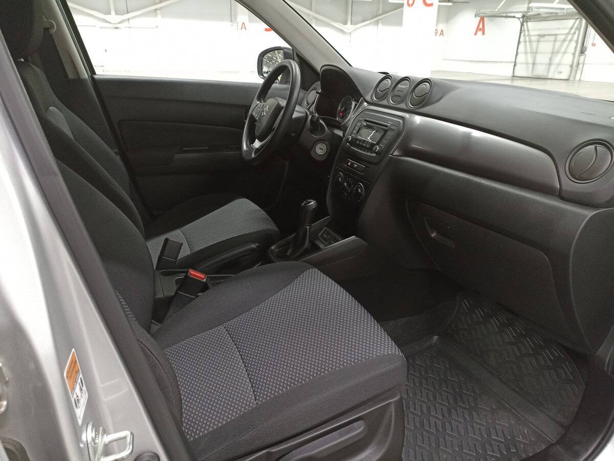 Suzuki Vitara 2021 года с пробегом. Фото: #10