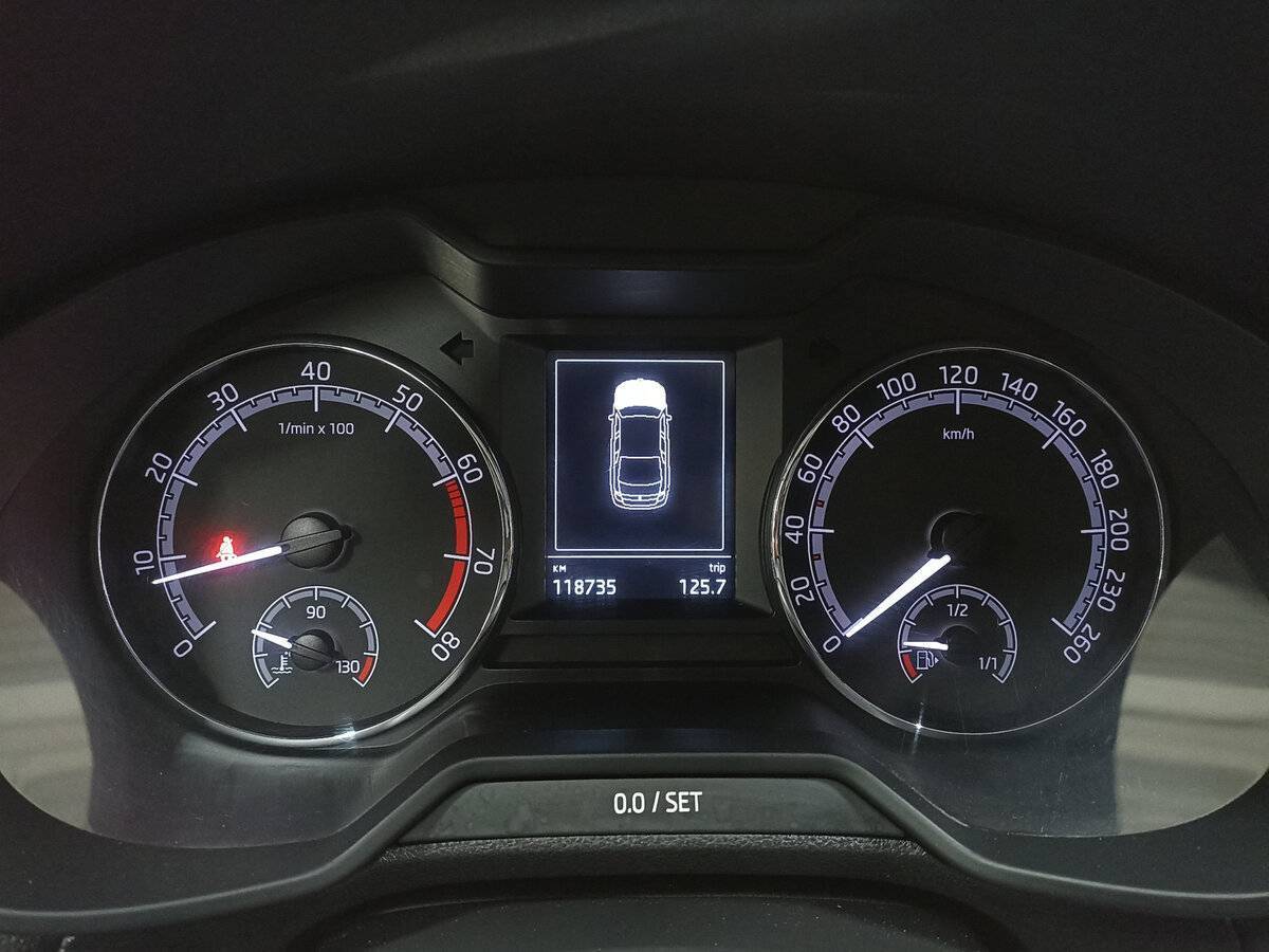 Б/У Шкода Октавия 2019 года. Фото: #12