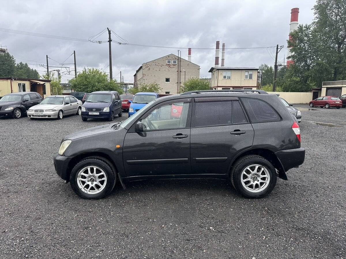 Chery Tiggo (T11) 2009 года с пробегом. Фото: #3