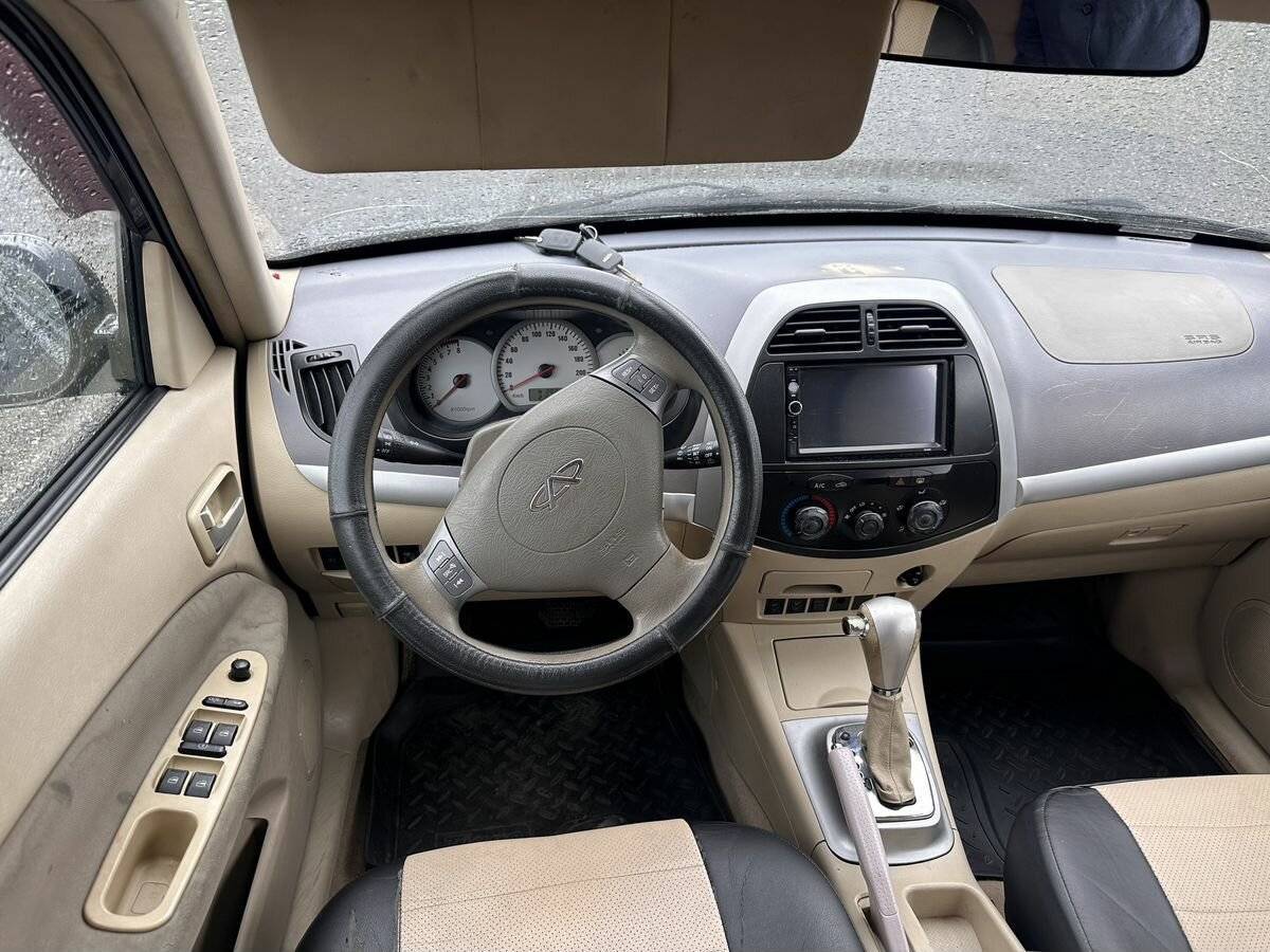 Chery Tiggo (T11) 2009 года с пробегом. Фото: #7