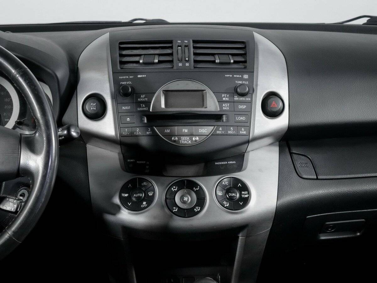 Toyota RAV4 2007 года с пробегом. Фото: #12