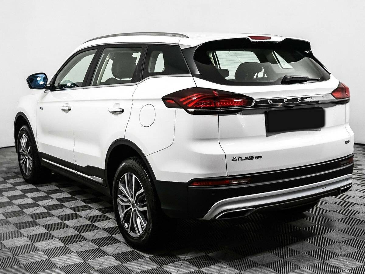Geely Atlas Pro 2022 года с пробегом. Фото: #6