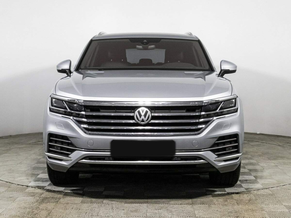 Volkswagen Touareg 2018 года с пробегом. Фото: #1