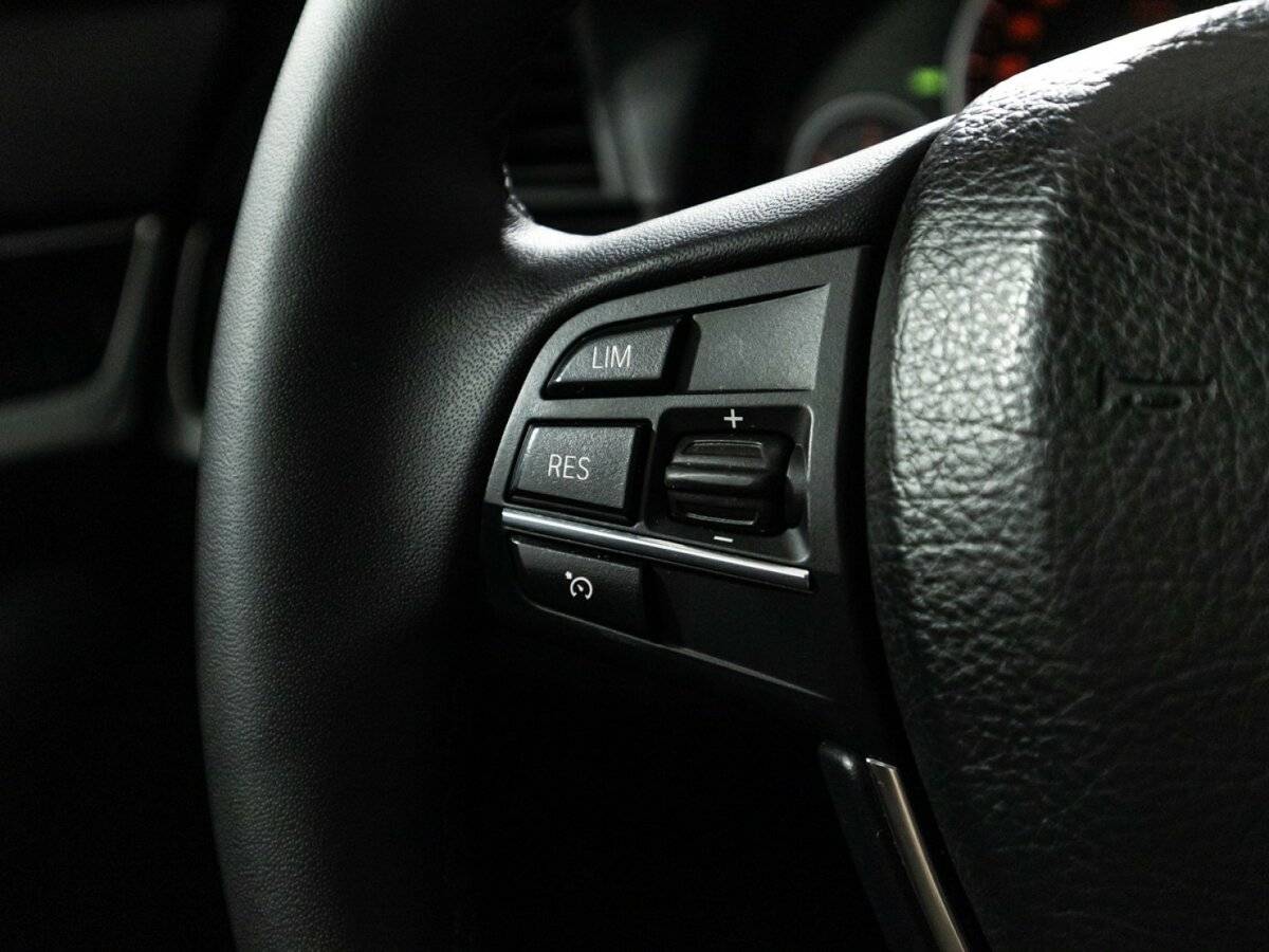 BMW 5 серии 2014 года с пробегом. Фото: #21