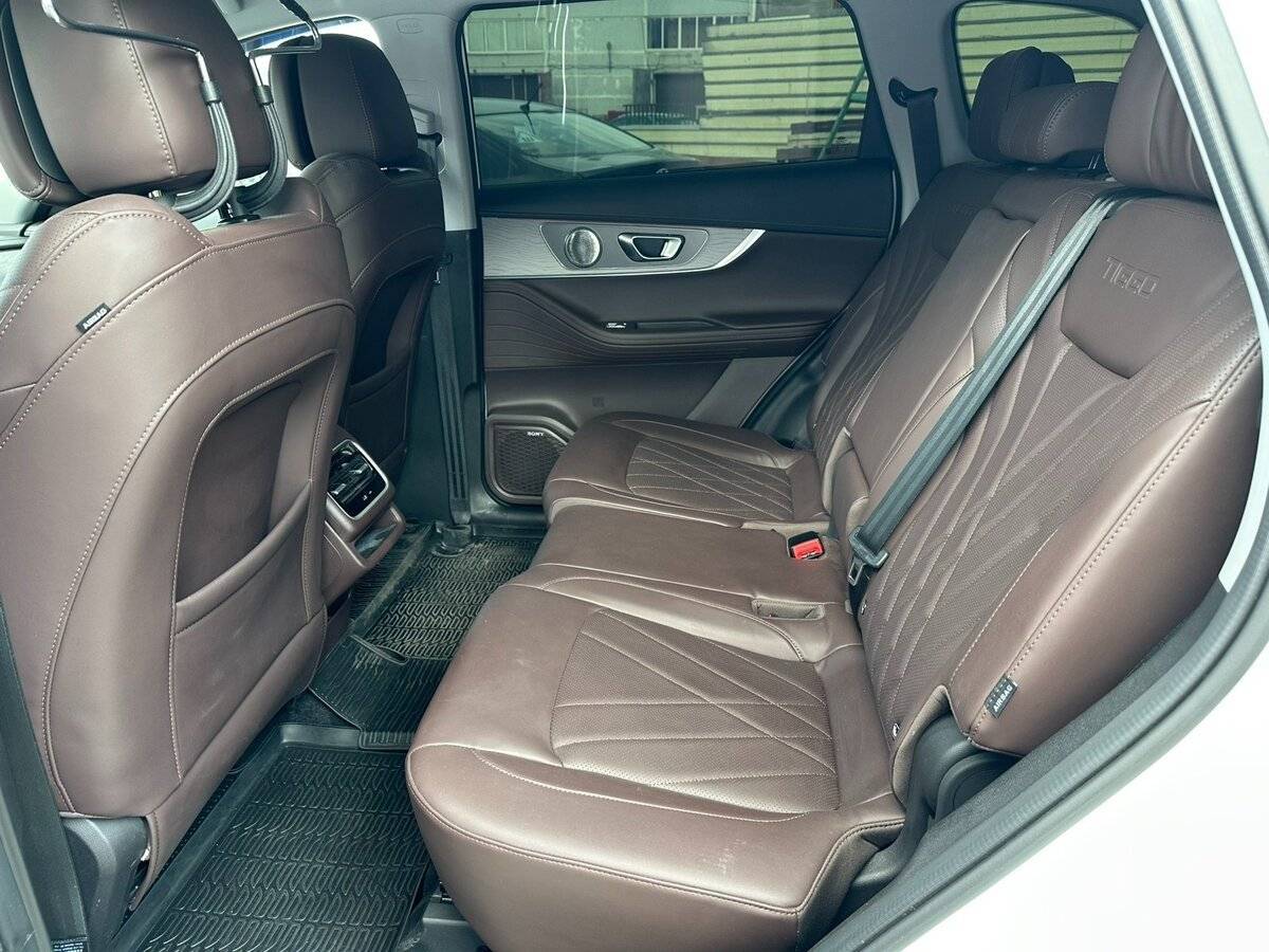 Chery Tiggo 8 Pro Max 2023 года с пробегом. Фото: #8