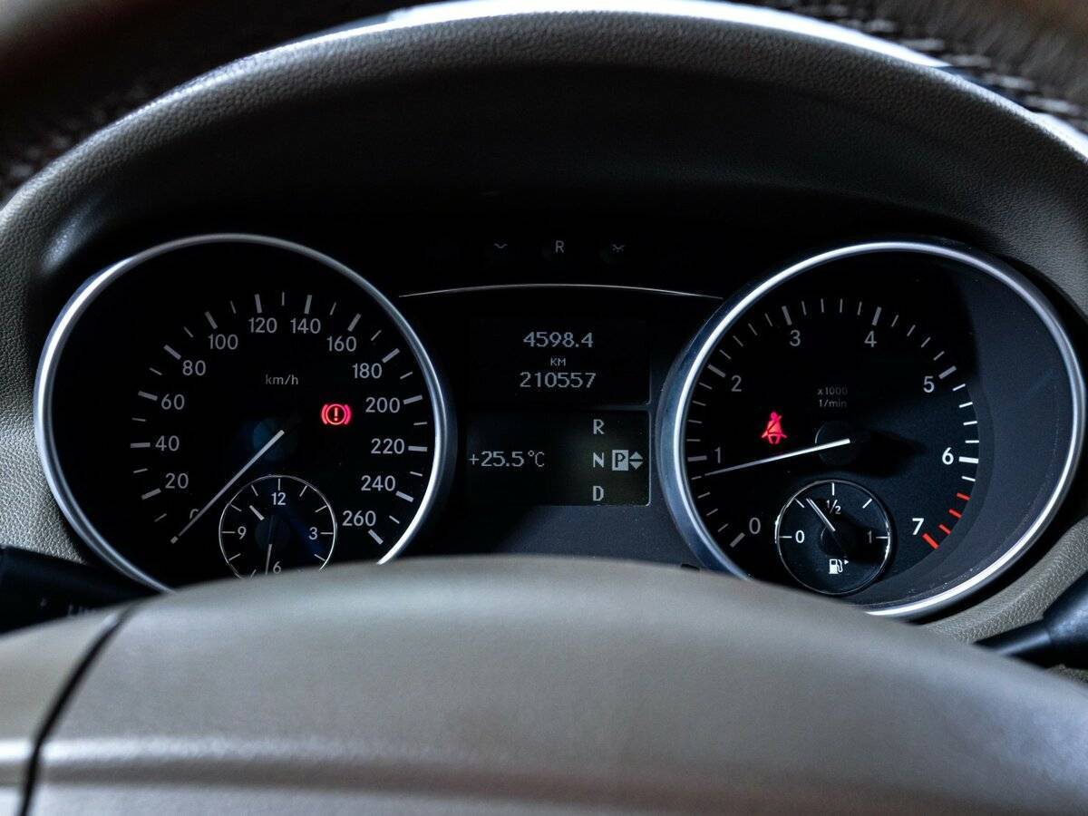 Mercedes-Benz M-Класс 2007 года с пробегом. Фото: #10