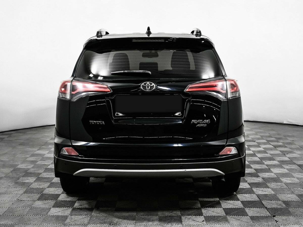 Toyota RAV4 2017 года с пробегом. Фото: #5