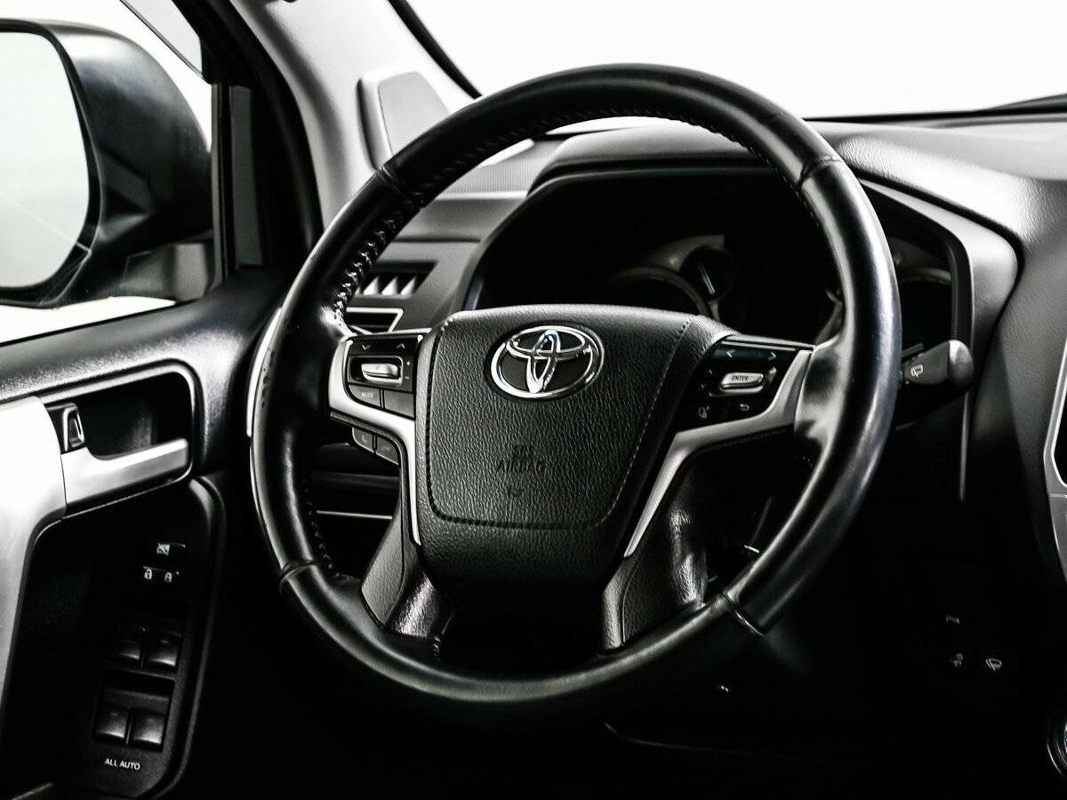 Toyota Land Cruiser Prado 2018 года с пробегом. Фото: #15