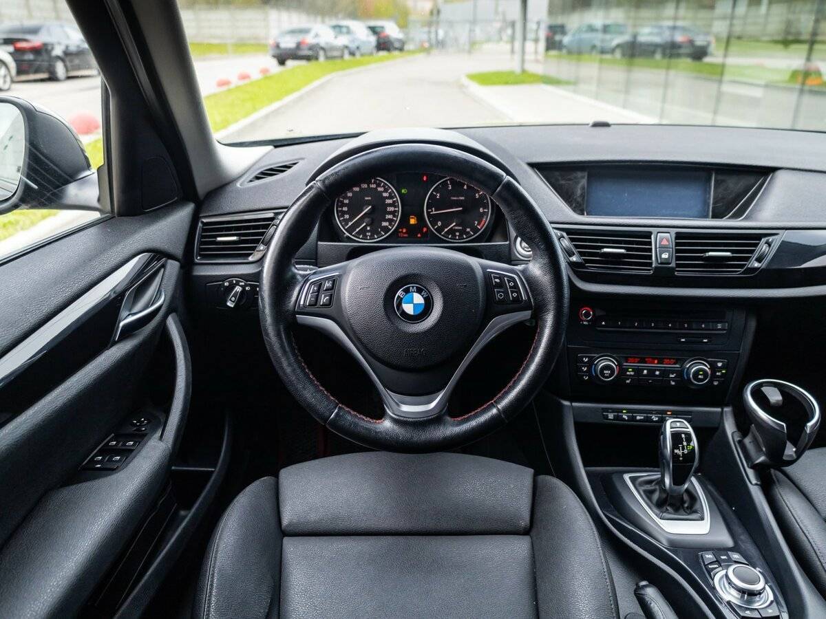 BMW X1 2012 года с пробегом. Фото: #12