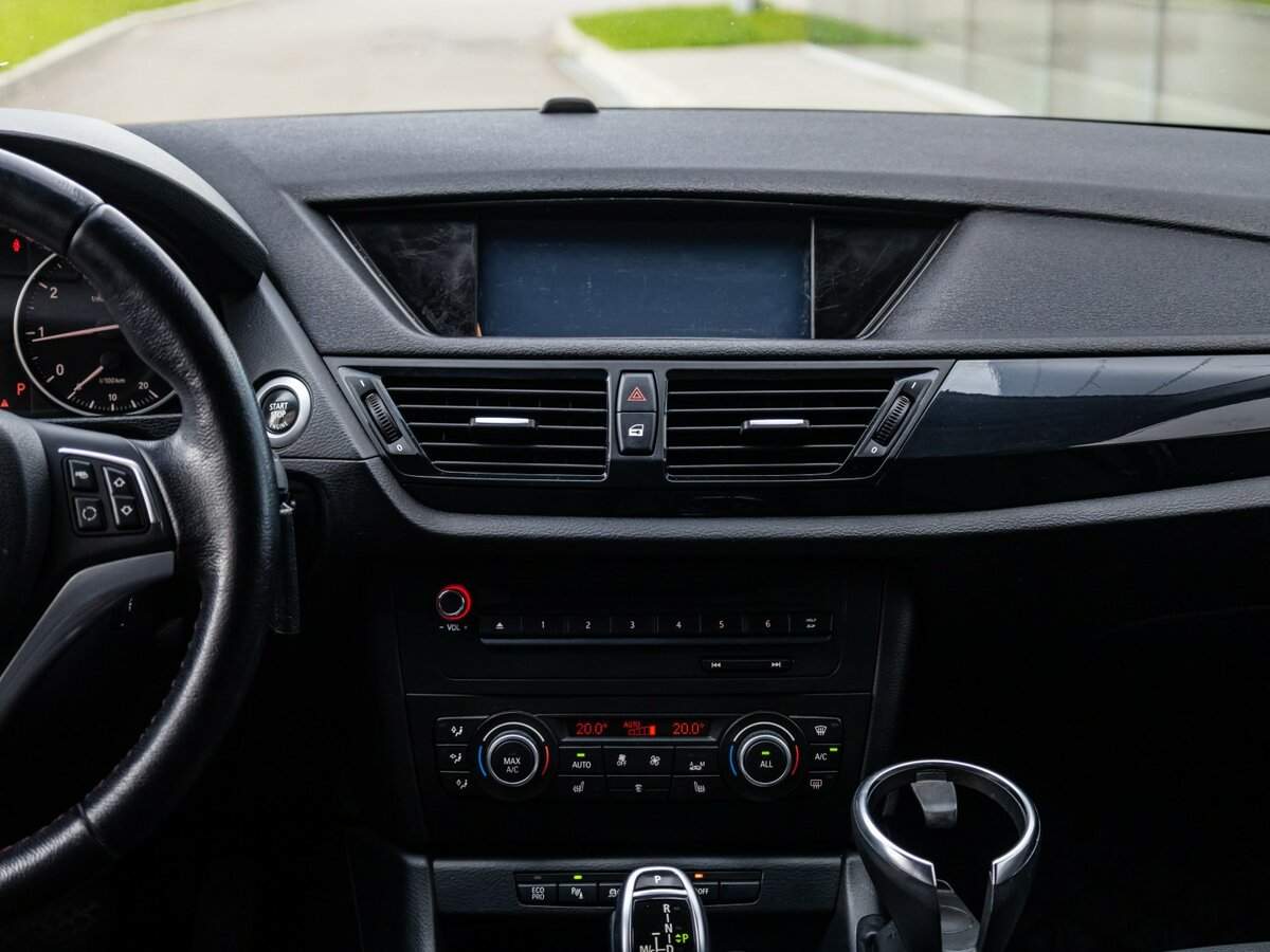 BMW X1 2012 года с пробегом. Фото: #16