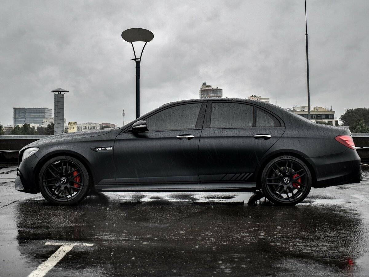 Mercedes-Benz E-Класс AMG 2017 года с пробегом. Фото: #7