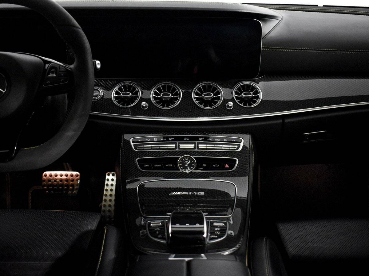 Mercedes-Benz E-Класс AMG 2017 года с пробегом. Фото: #16