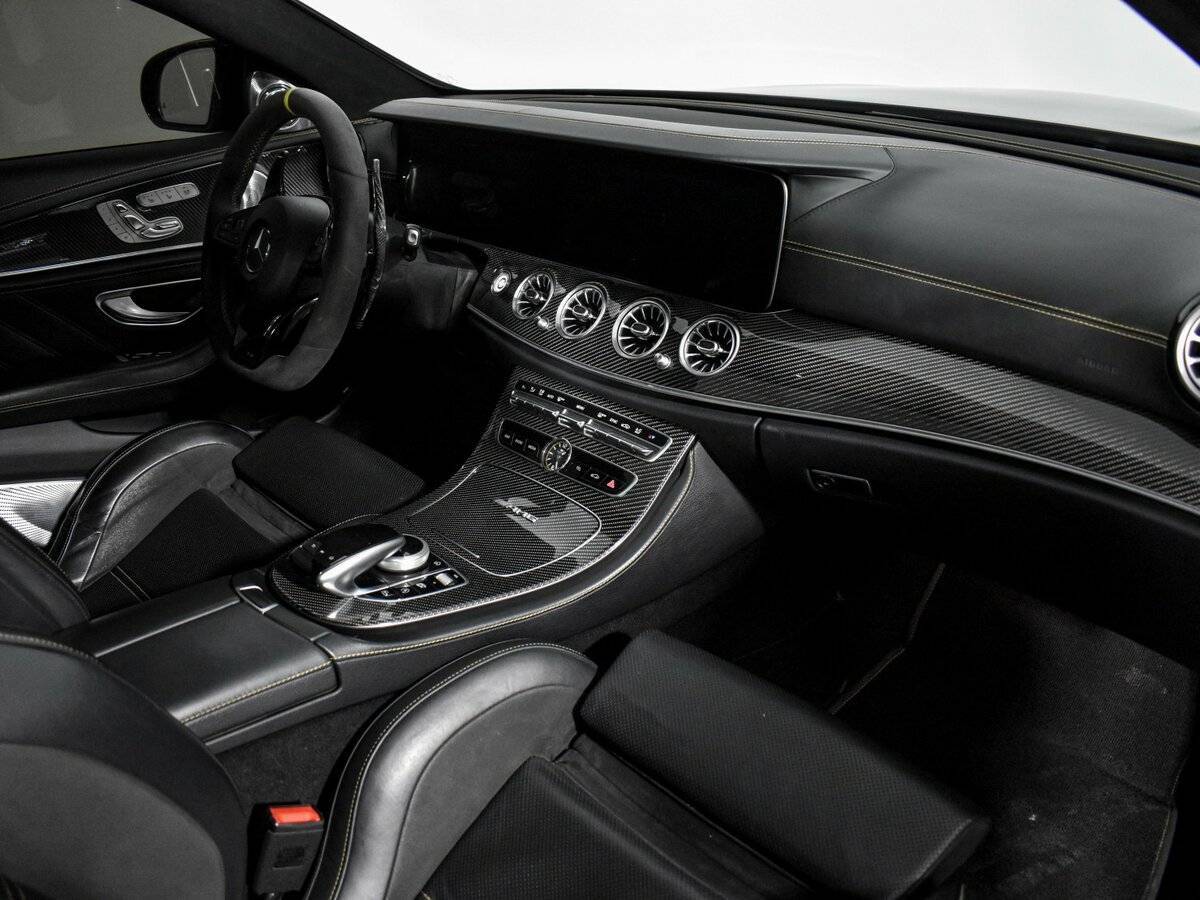 Mercedes-Benz E-Класс AMG 2017 года с пробегом. Фото: #17