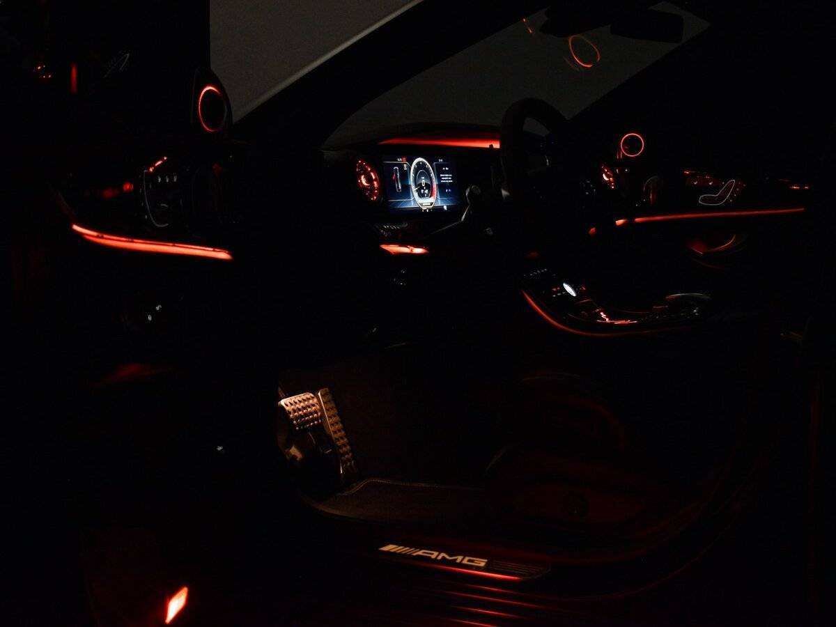 Mercedes-Benz E-Класс AMG 2017 года с пробегом. Фото: #27